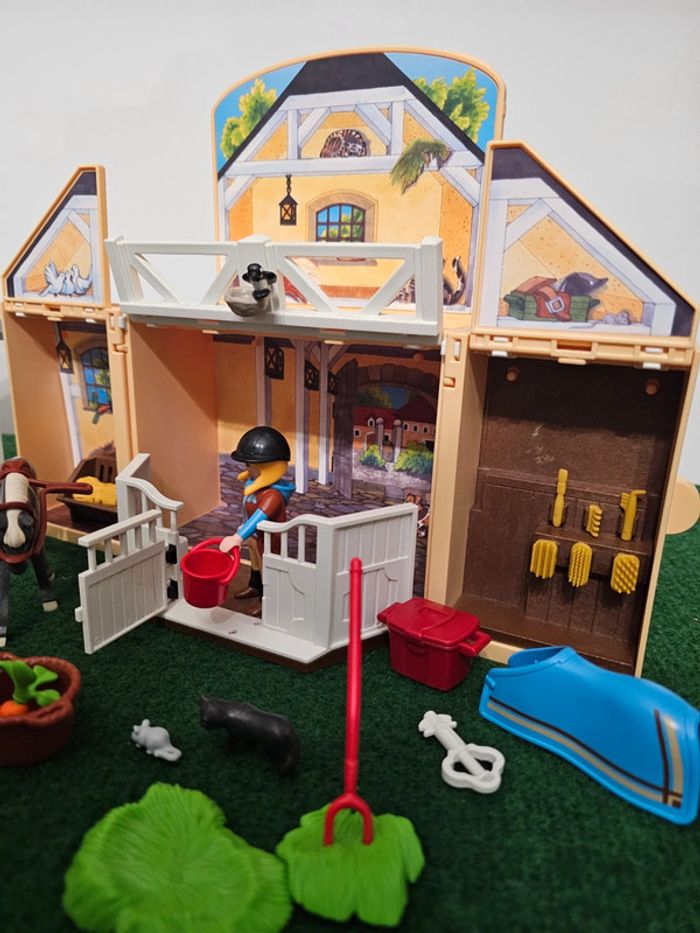 Playmobil coffre Écurie 5418 - photo numéro 4
