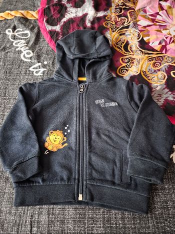 Veste à capuche