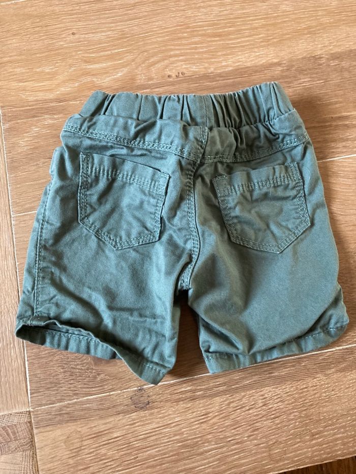 Short 6 mois - photo numéro 2