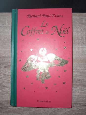 livre le coffret de Noël