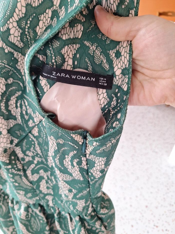 Robe sans manches Zara Taille M en dentelle 👻 - photo numéro 3
