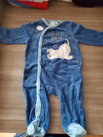 Lot de 6 pyjamas 9 mois