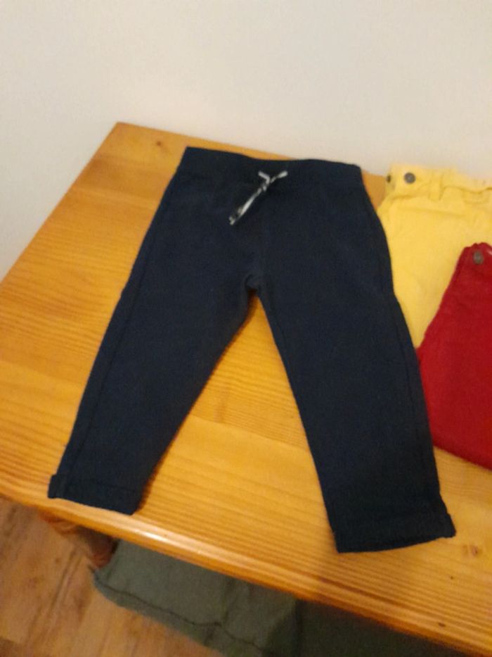 3 pantalons 24 mois très bon état Creeks - photo numéro 3