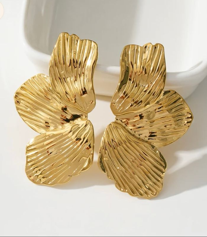 Boucles d’oreilles fleur séparée - photo numéro 2