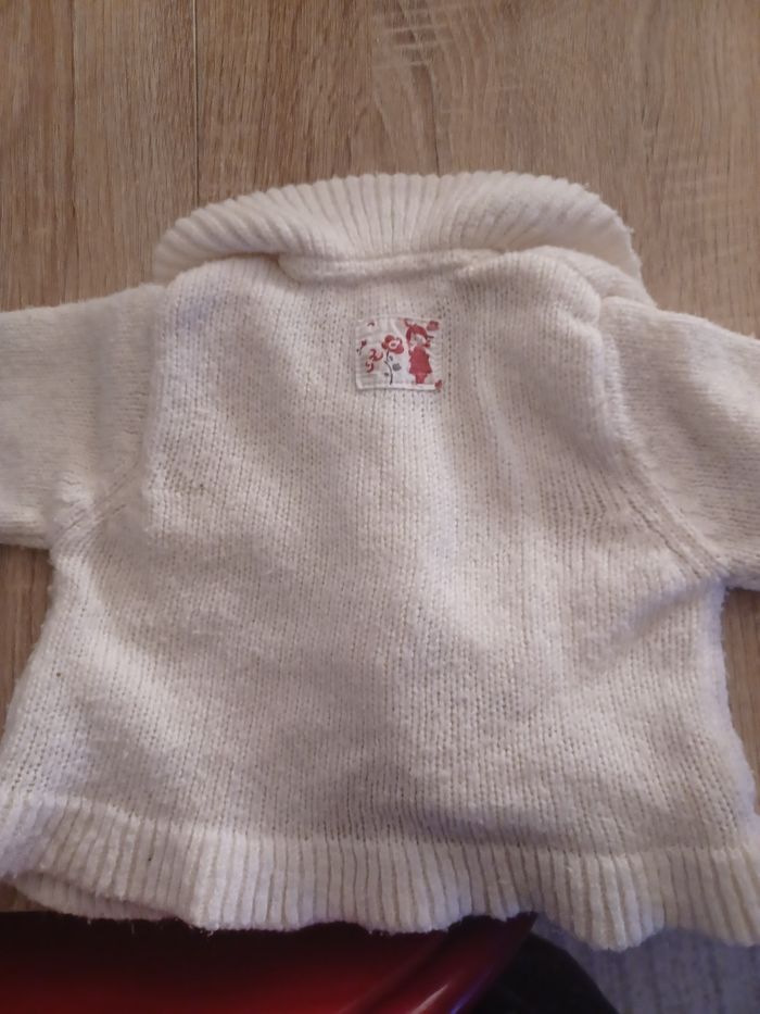 Gilet crème 3 mois - photo numéro 4