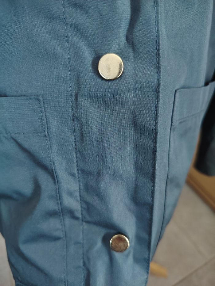 Imperméable fille 6 ans Kiabi en très bon état - photo numéro 4