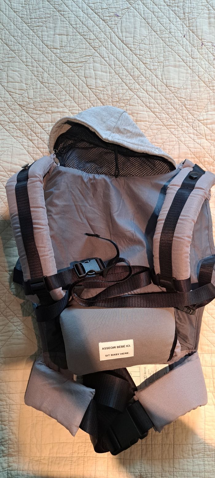 Porte bébé - photo numéro 2