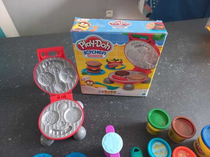 Burger party playdoh 3 + - photo numéro 3