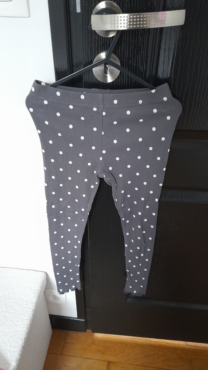 Lot pyjamas fille 5/6ans - photo numéro 8