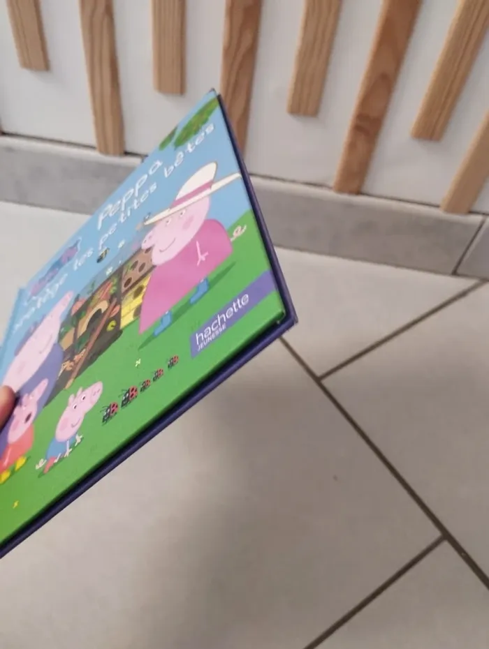 Livre Peppa pig protège les petites bêtes - photo numéro 6