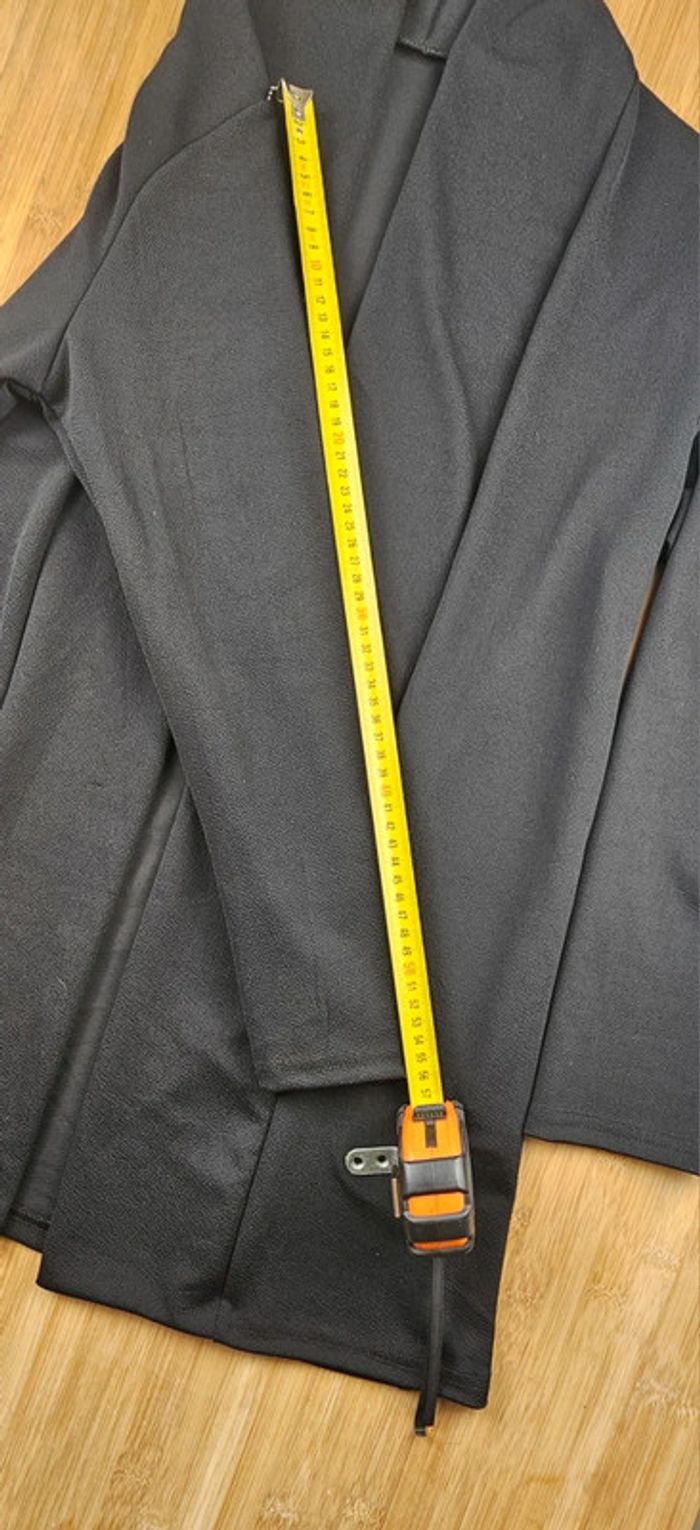 Veste mi-longue noire - photo numéro 8