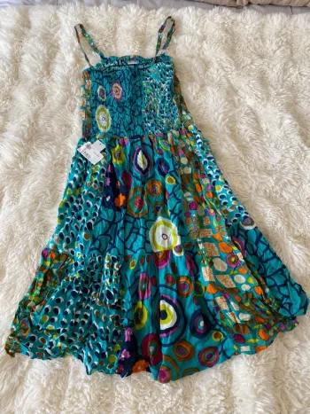 Jolie robe à motifs coloré taille unique