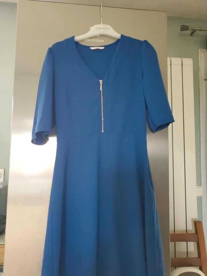 Robe bleue Camaïeu 38/40 - photo numéro 2