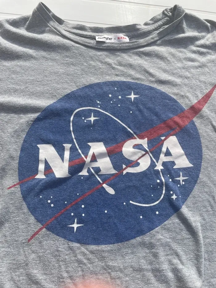 T-shirt NASA gris – style oversize 🌙 - photo numéro 2