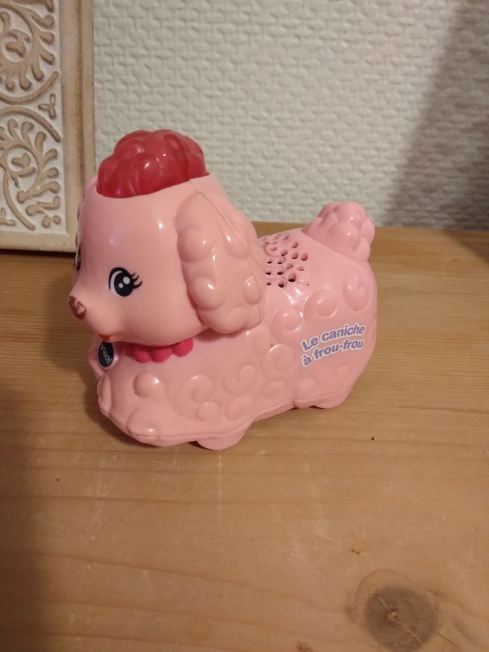 Tut tut animo caniche