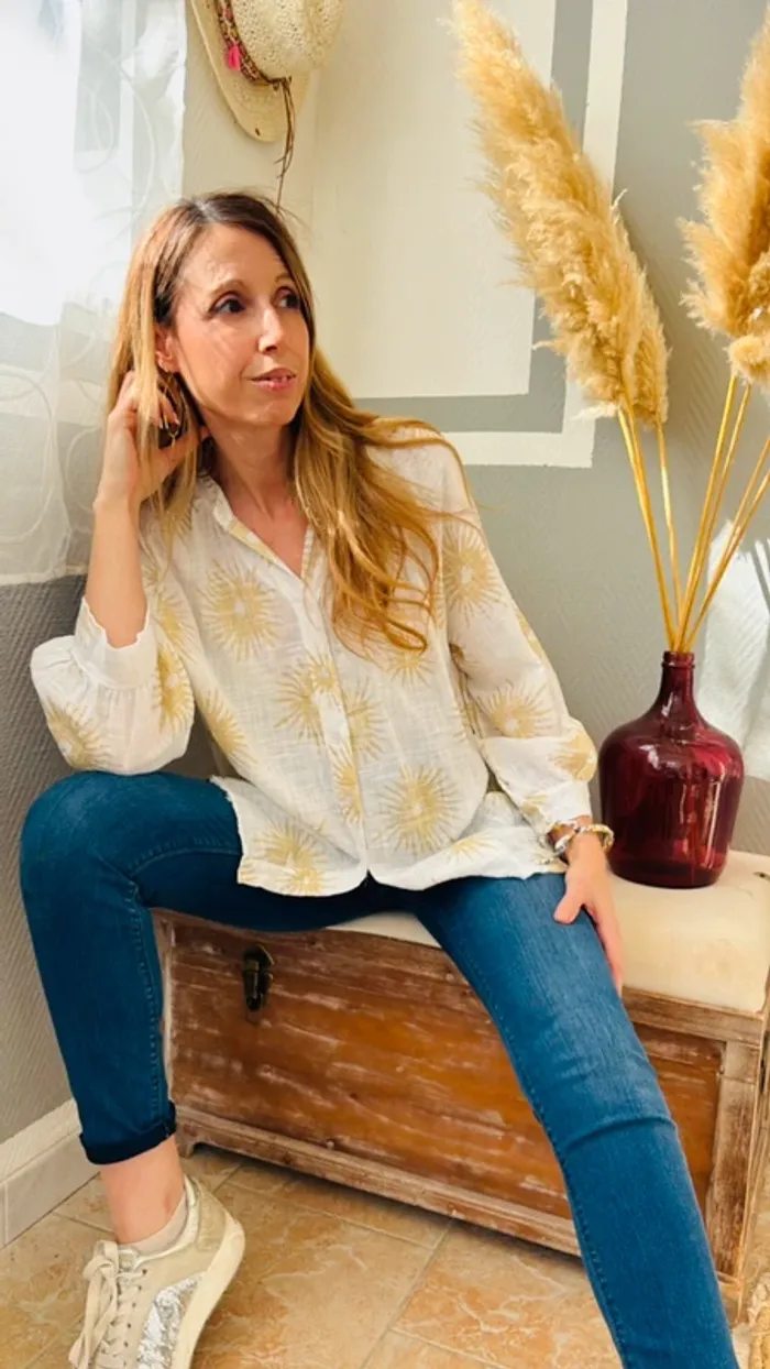 Blouse bohème blanche et motifs dorés Taille unique - photo numéro 7