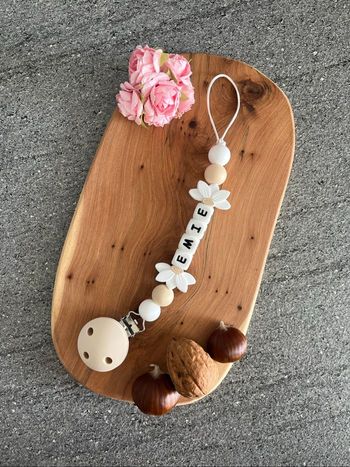 Attache tétine personnalisée