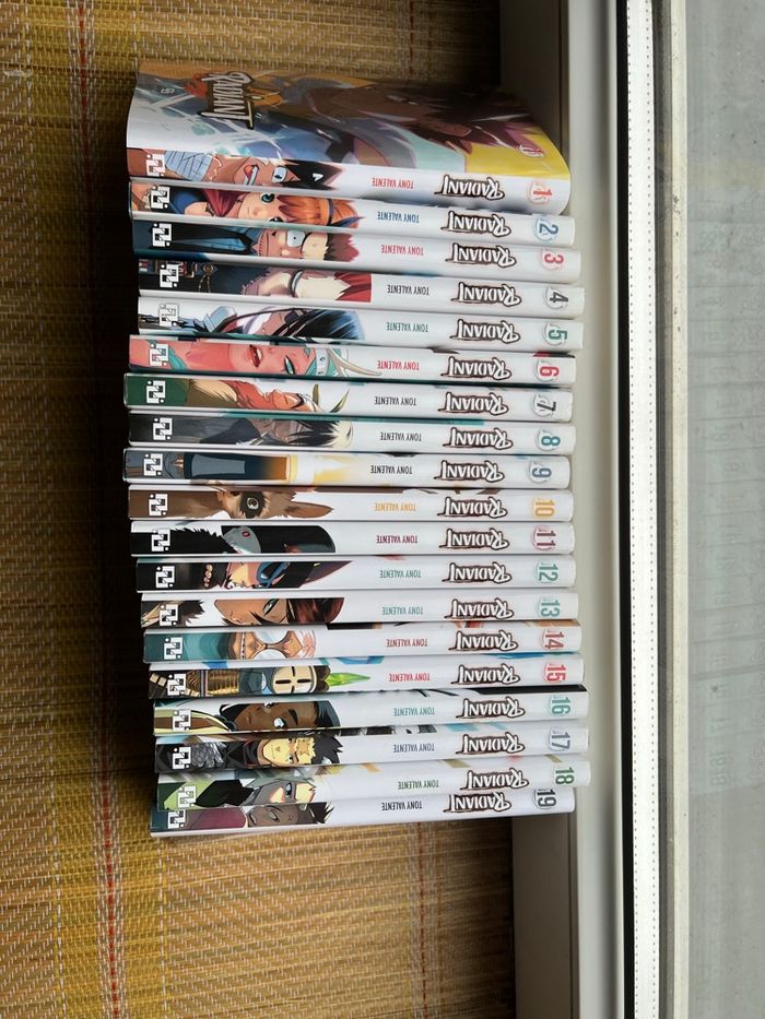 📚 Lot Manga RADIANT — Tomes 1 à 19 + Collector Canal BD + Spin-off + Artbook - photo numéro 8