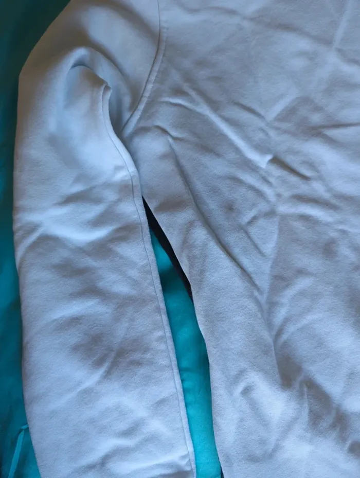 Sweat ado - photo numéro 6