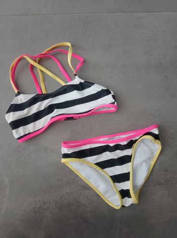 Maillot de bain 2 pièces neuf - Bikini - Fille 9/10 ans