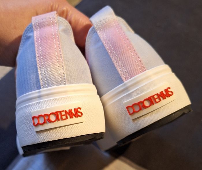 Baskets Dorotennis 39 - photo numéro 5