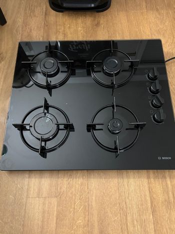 Plaque de cuisson 4 foyers gaz Bosch