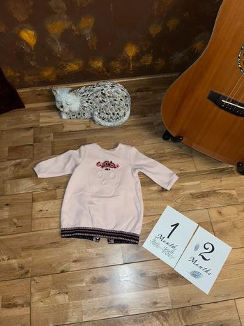 Jolie petite robe épaisse rose ikks très bon état 12mois/74cm