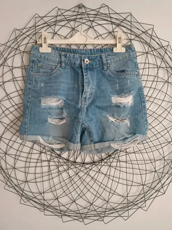 Short en jeans taille M