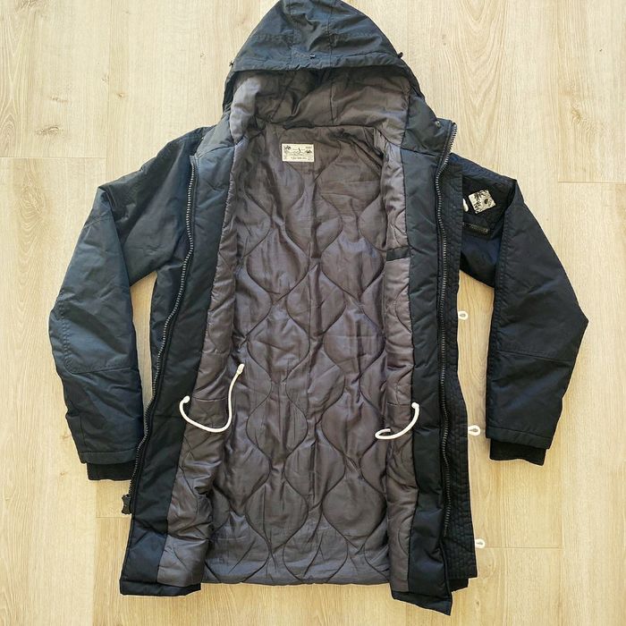 Vans Manteau Duffle Coat imperméable Noir Femme Exclusive Vintage Joel Tudor Collection très bon état (Taille S) - photo numéro 4