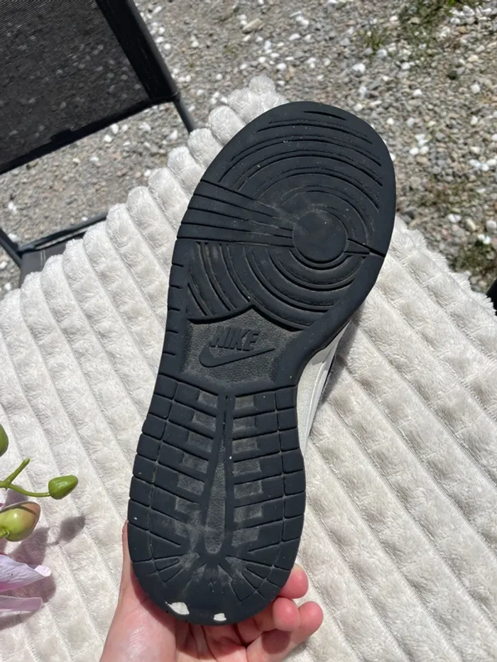 Nike Dunk Low taille 39 – bon état avec quelques défauts - photo numéro 6