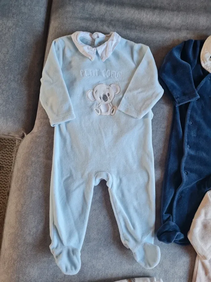 Lot de 2 pyjamas velours 6 mois - photo numéro 2