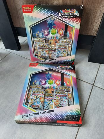 2 Coffret Classeur Pokémon Évolutions Prismatiques écarlate et violet EV8.5 FR Neuf Scellé