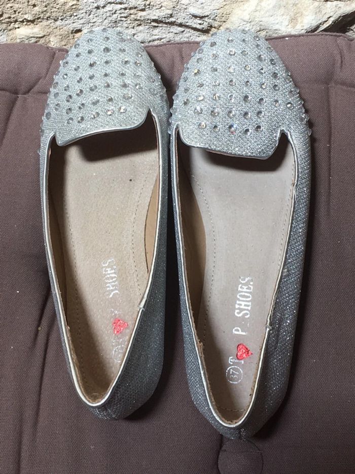 Mocassins argentés taille 37 - photo numéro 3