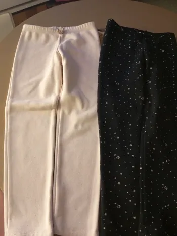 2 leggings très chaud 8 ans