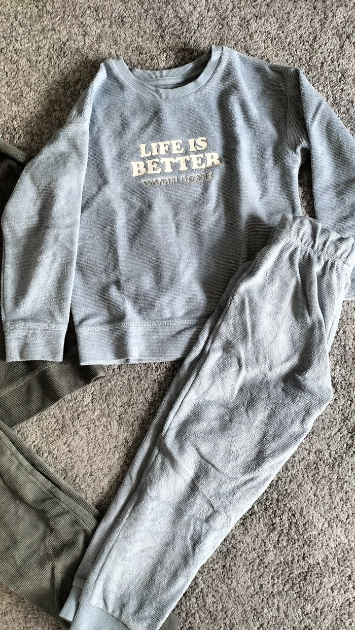 Pyjamas 5a - photo numéro 2