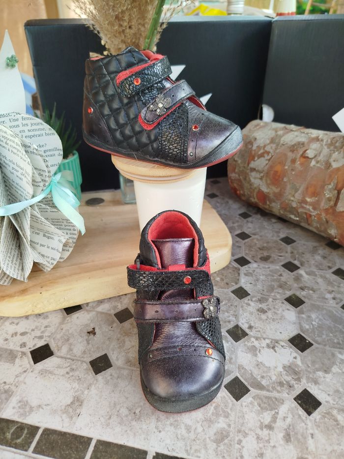 Lot de chaussures pour bébé - photo numéro 9