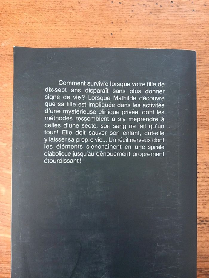 Livre : La nuit du  verseau. - photo numéro 2