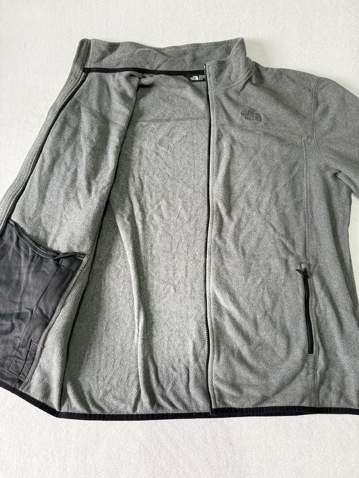 Veste polaire grise The north face pour homme taille XL en très bon état - photo numéro 6