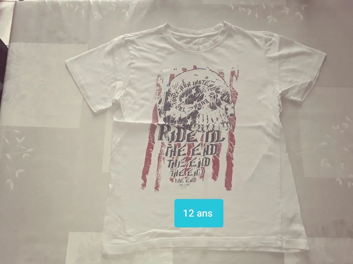 🔵 Tee Shirt Tête de Mort en 12 ans 🔵