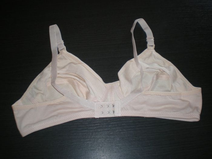 3 Soutien gorge allaitement beige, rose et blanc 90C neuf - photo numéro 8