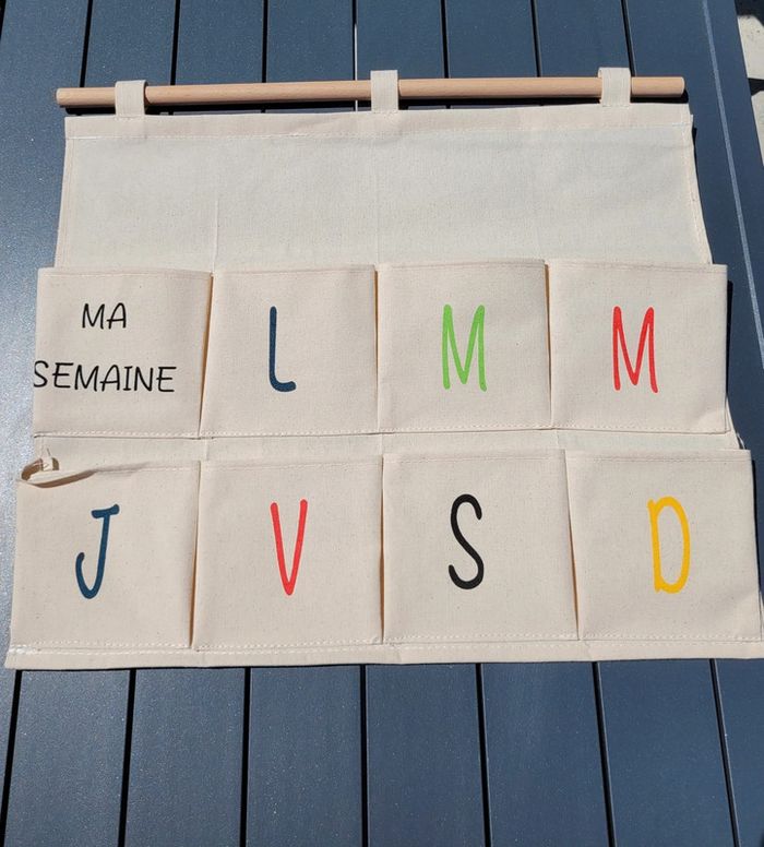 Semainier à suspendre