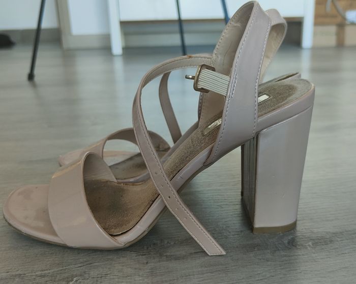 Chaussures talons - photo numéro 2