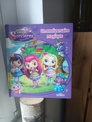 Les Minis sorcières. Un anniversaire magique