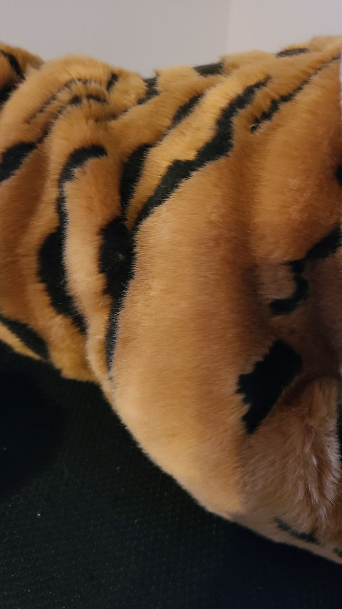César, la peluche tigre de La Pelucherie - photo numéro 9
