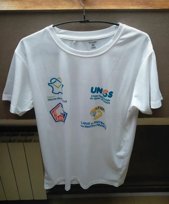 T-shirt sport neuf