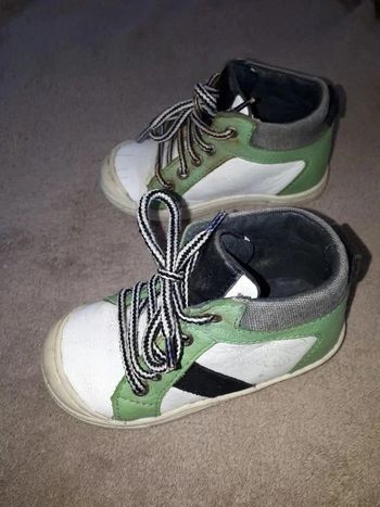 Chaussures bébé  22 Vertbaudet