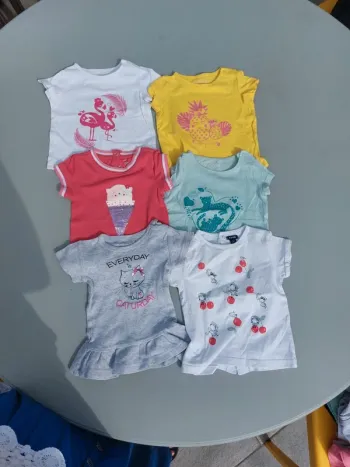 Lot 9 mois 6 t-shirts fille