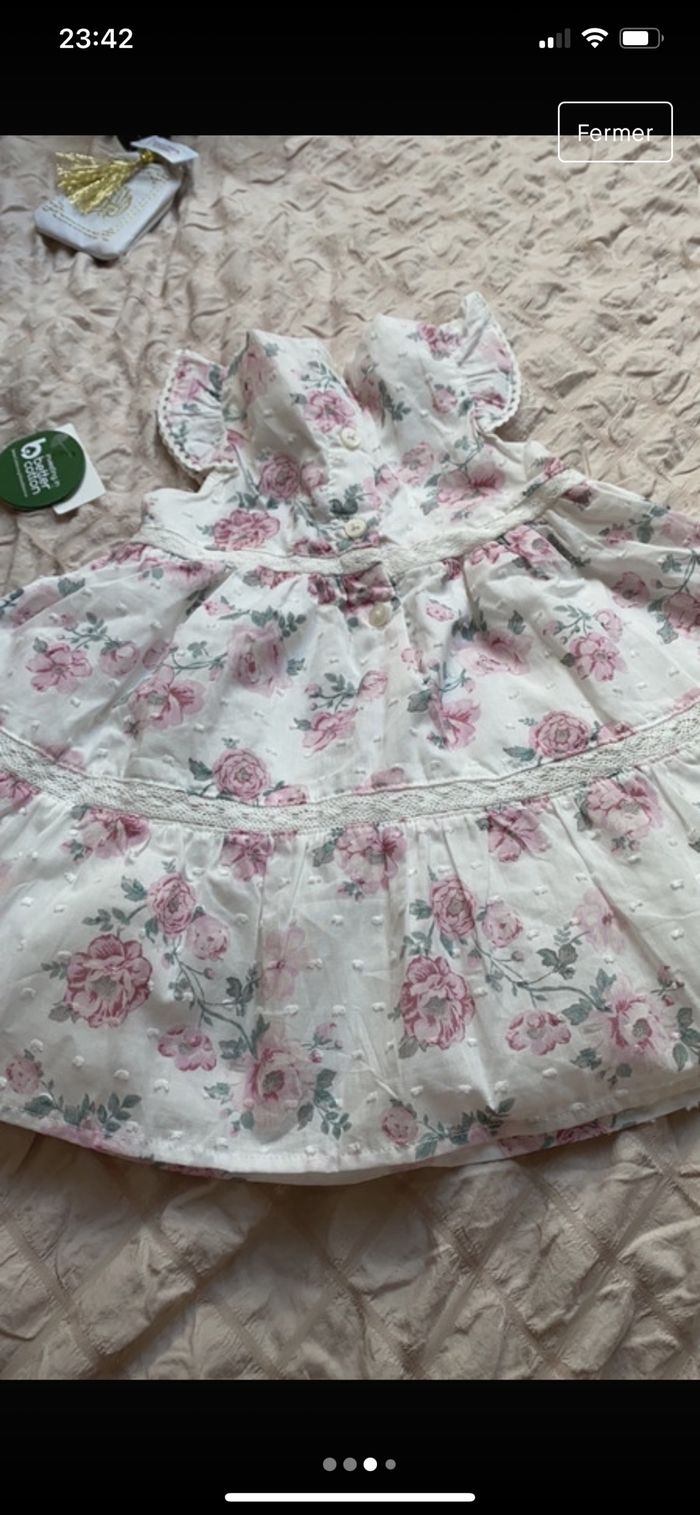 Robe fleurie bébé - photo numéro 3