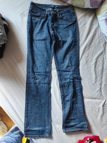 Jean Levi's demi curve