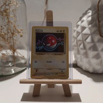 Pokémon carte Voltorb holographique